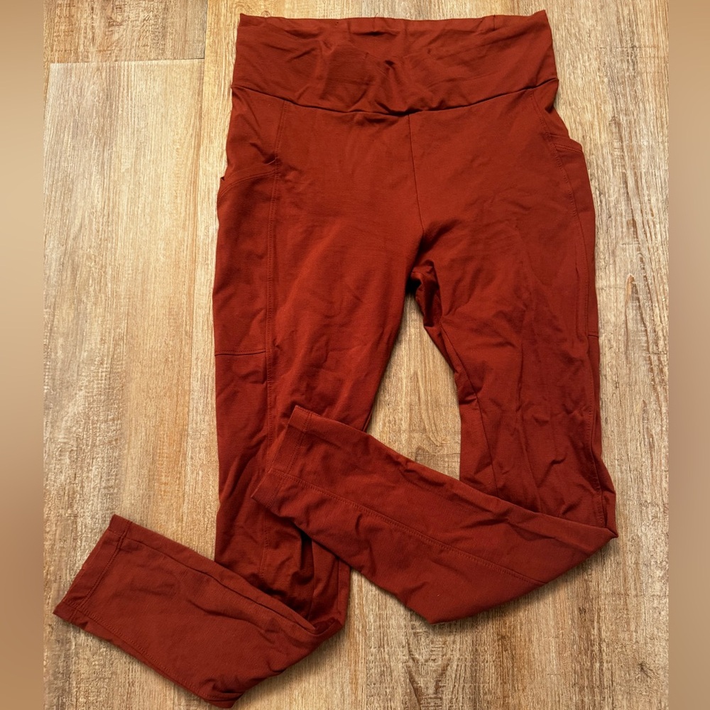 Lou & Grey - Rust High-Waisted Leggings